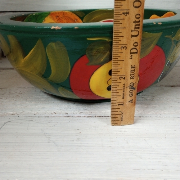 Lacquered Mexican Folk Art Wood Bowl, Artisan Bowl, Unique Hand Painted Fruit - Picture 7 of 10